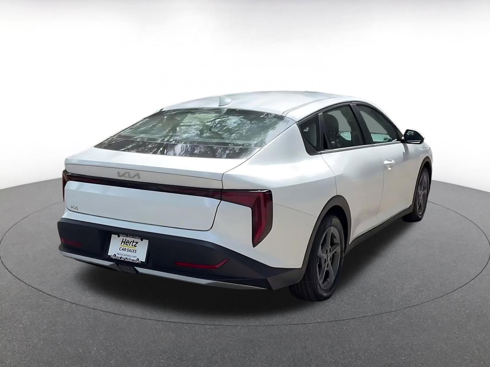 Thumbnail: 2025 Kia K4 - 14