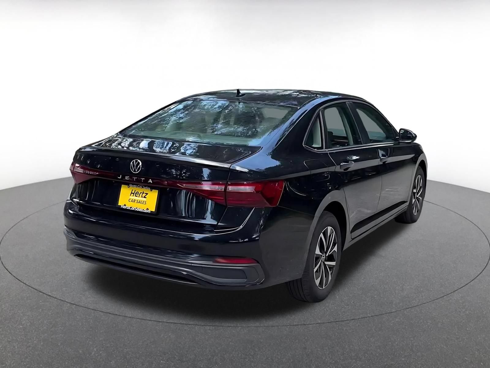 Thumbnail: 2025 Volkswagen Jetta - 15