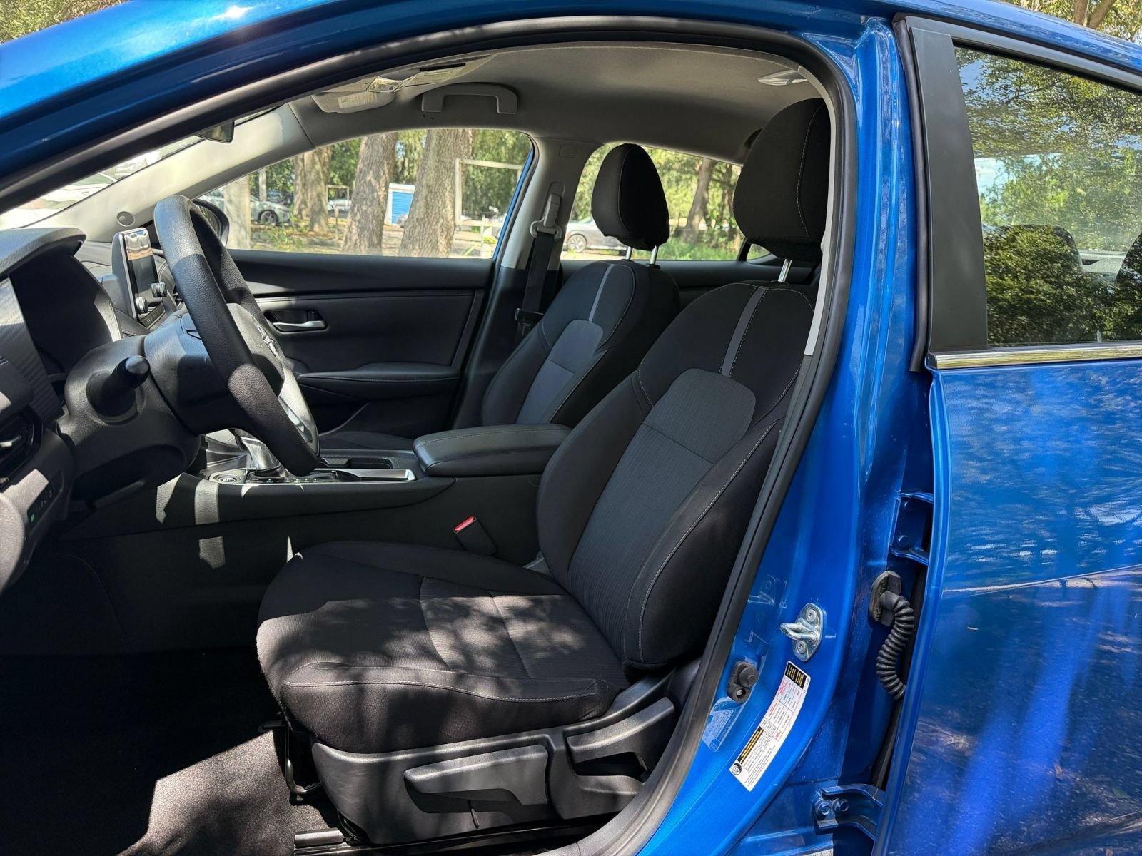 Thumbnail: 2025 Nissan Sentra - 33