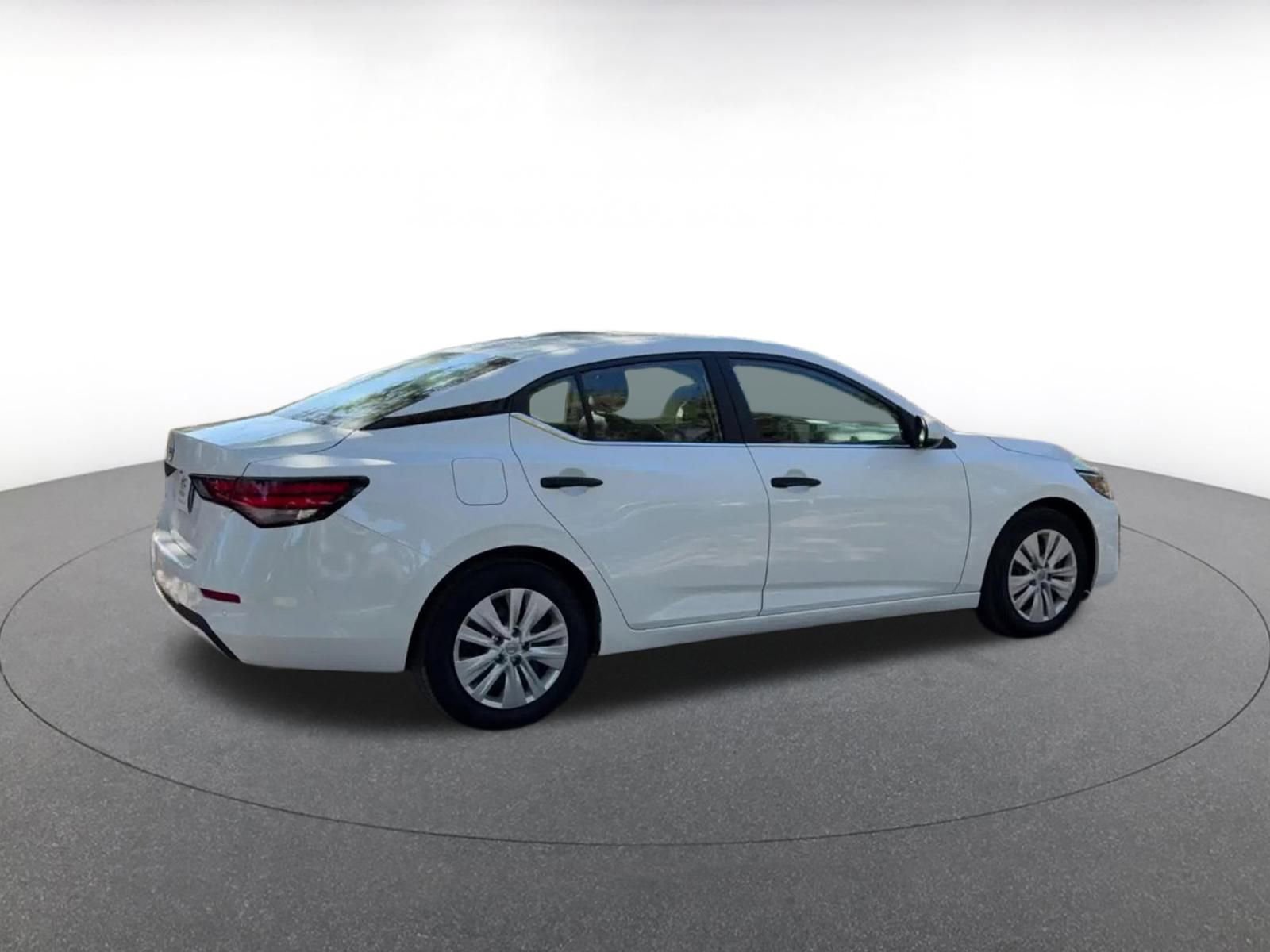 Thumbnail: 2025 Nissan Sentra - 15