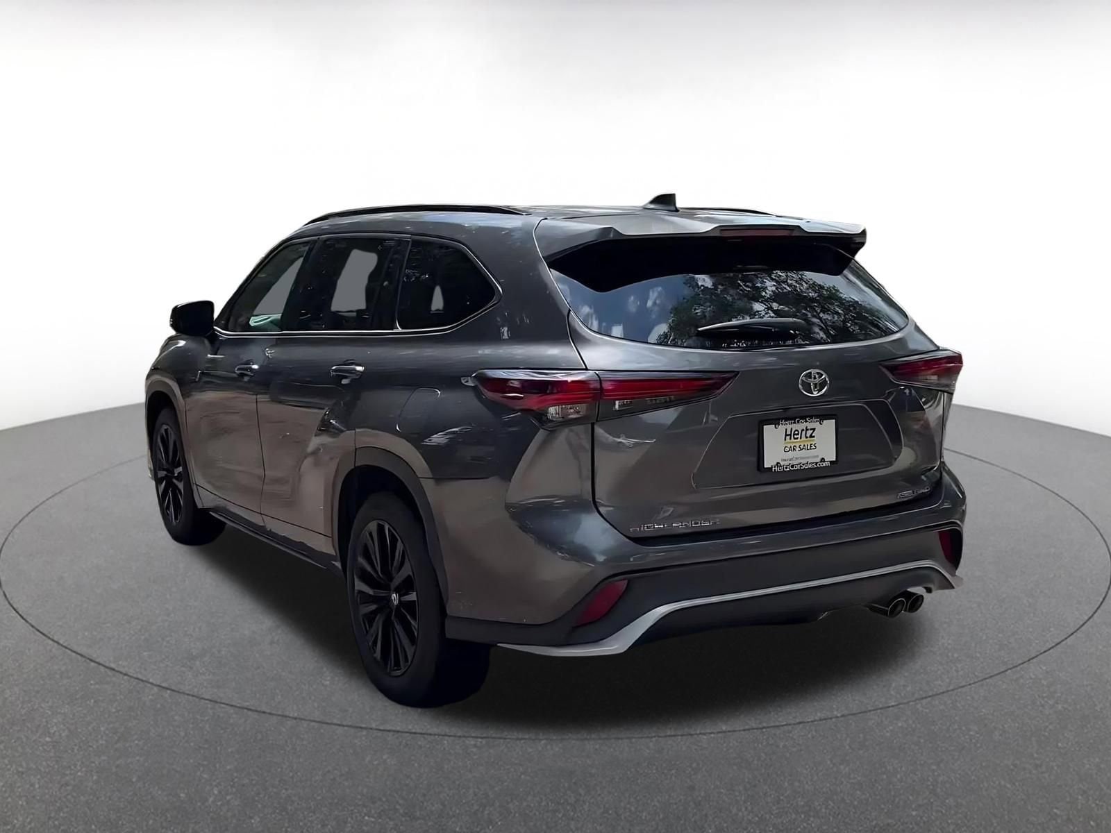 Thumbnail: 2025 Toyota Highlander - 11