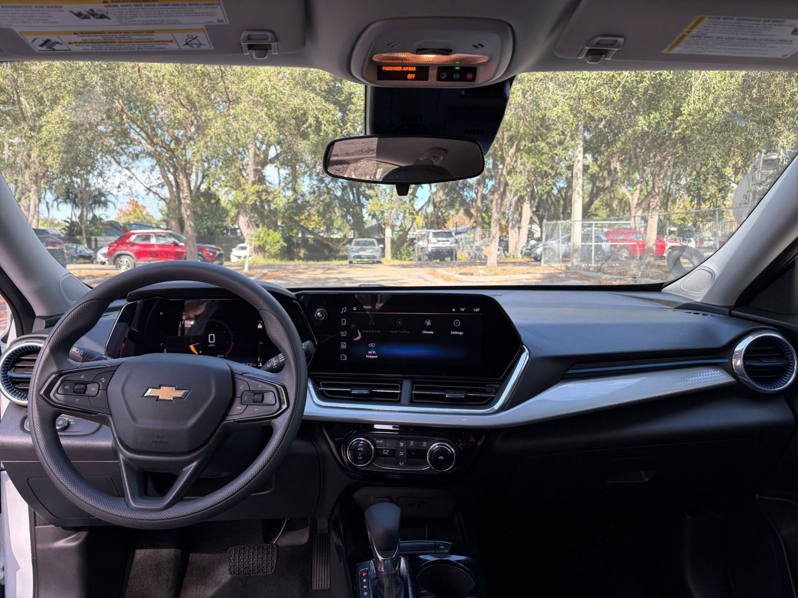 Thumbnail: 2025 Chevrolet Trax - 27