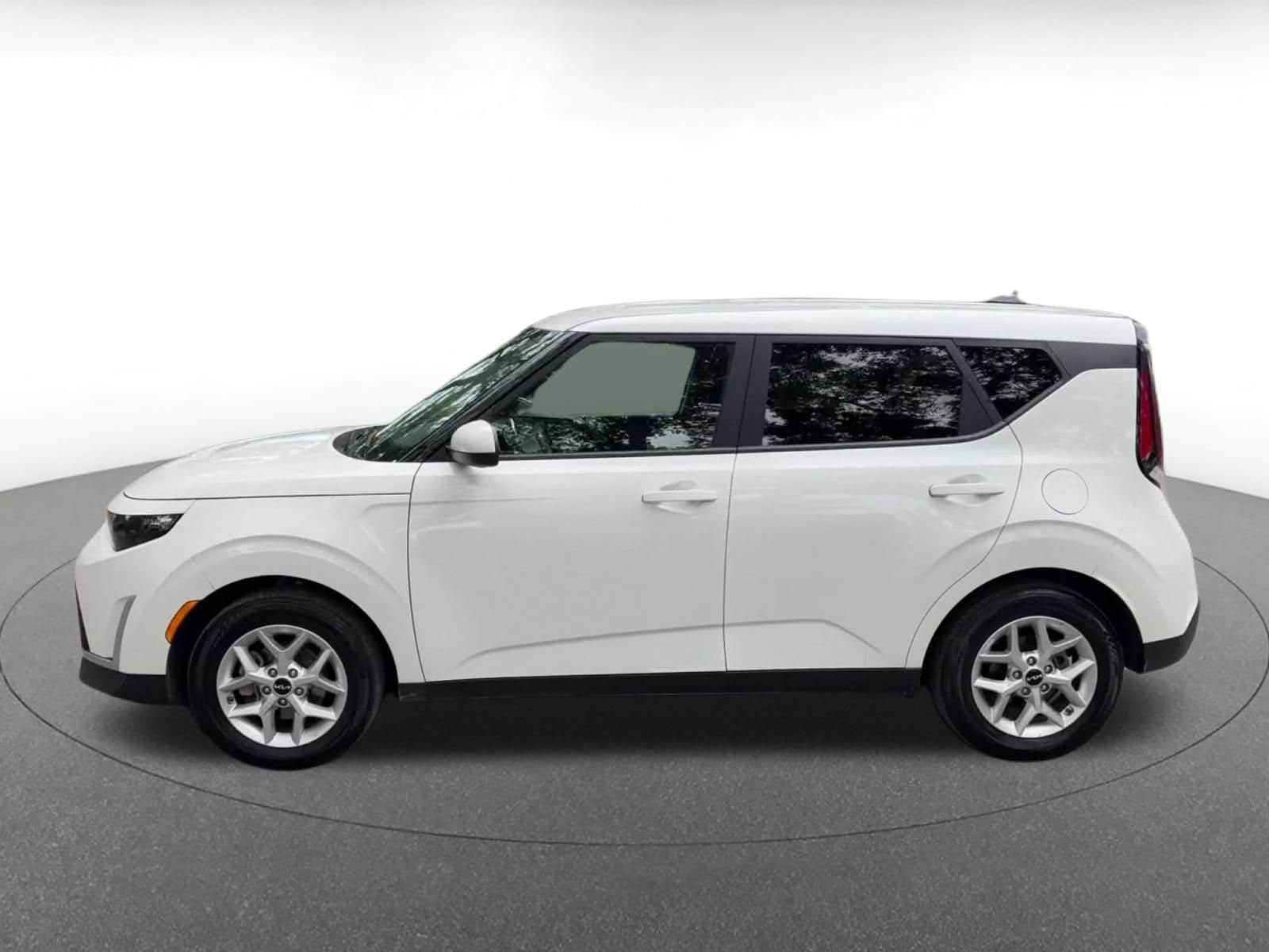 Thumbnail: 2025 Kia Soul - 9