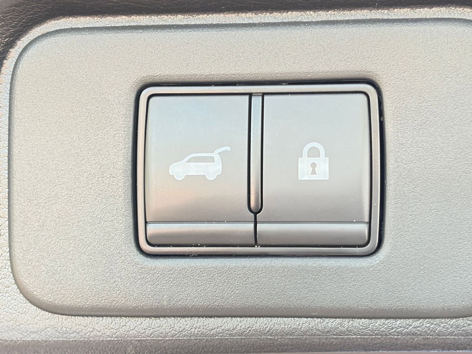 Thumbnail: 2025 Nissan Rogue - 21