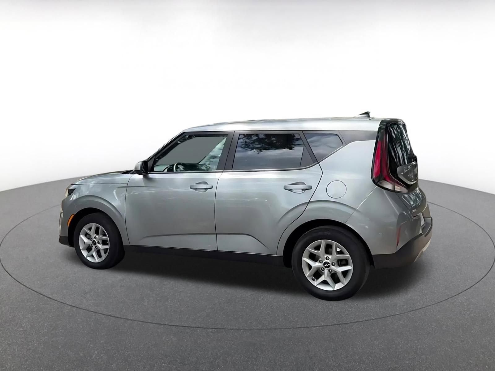 Thumbnail: 2025 Kia Soul - 10