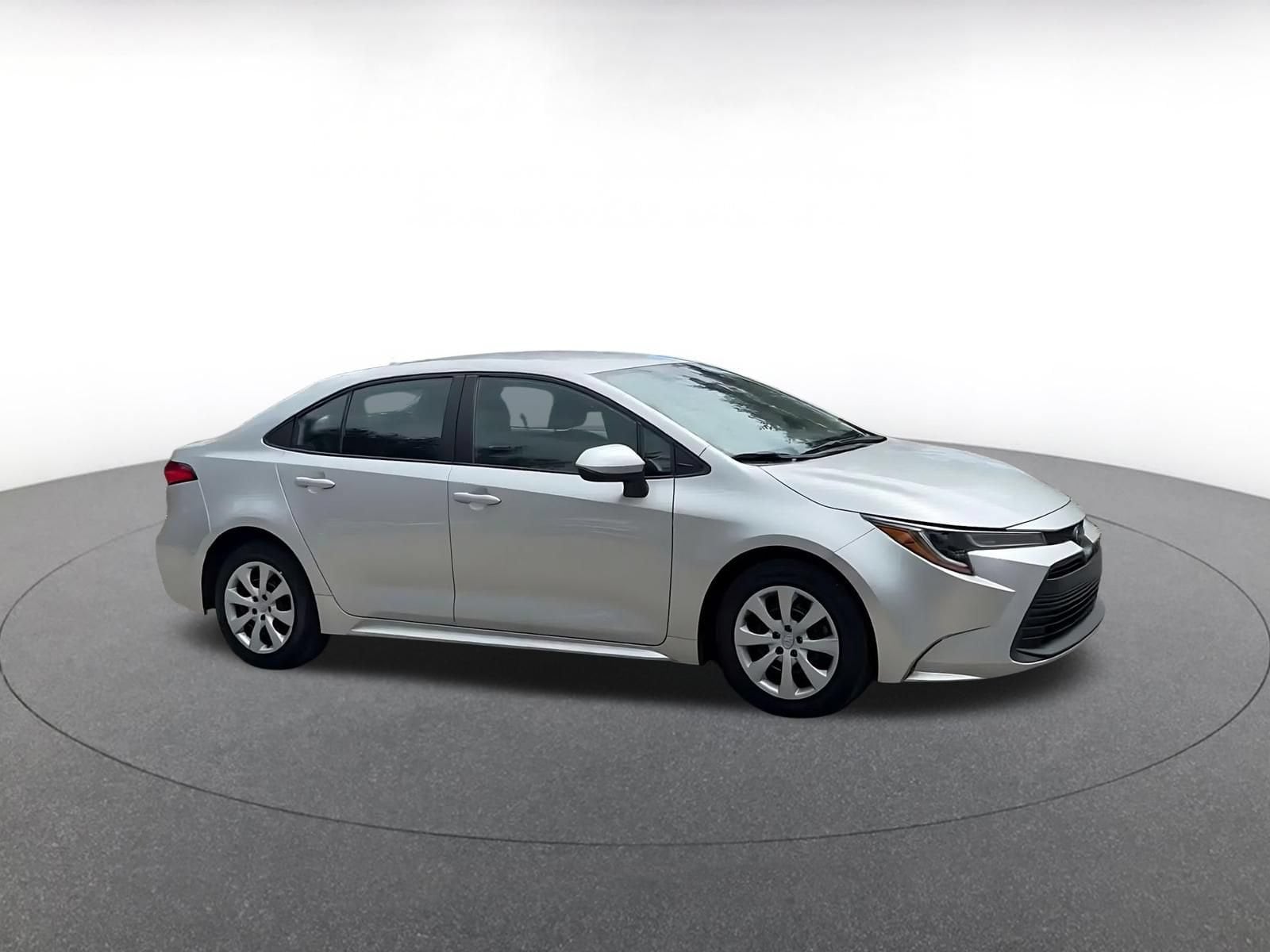 Thumbnail: 2025 Toyota Corolla - 2