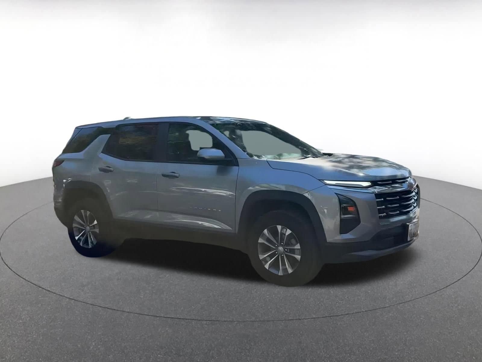 Thumbnail: 2025 Chevrolet Equinox - 2