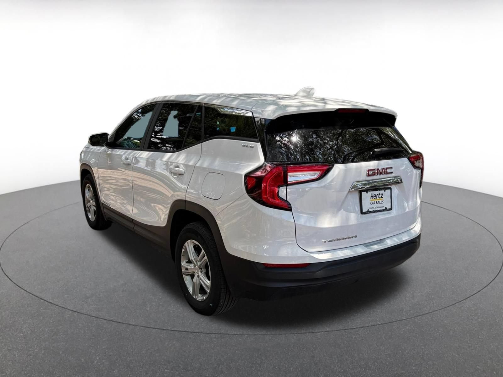 Thumbnail: 2024 GMC Terrain - 14