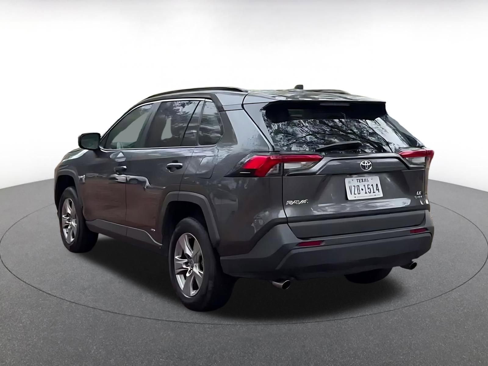 Thumbnail: 2025 Toyota RAV4 - 11