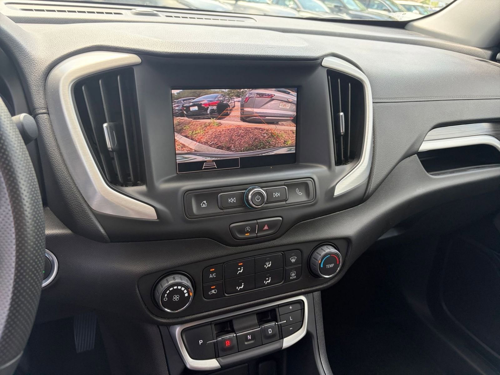 Thumbnail: 2024 GMC Terrain - 17