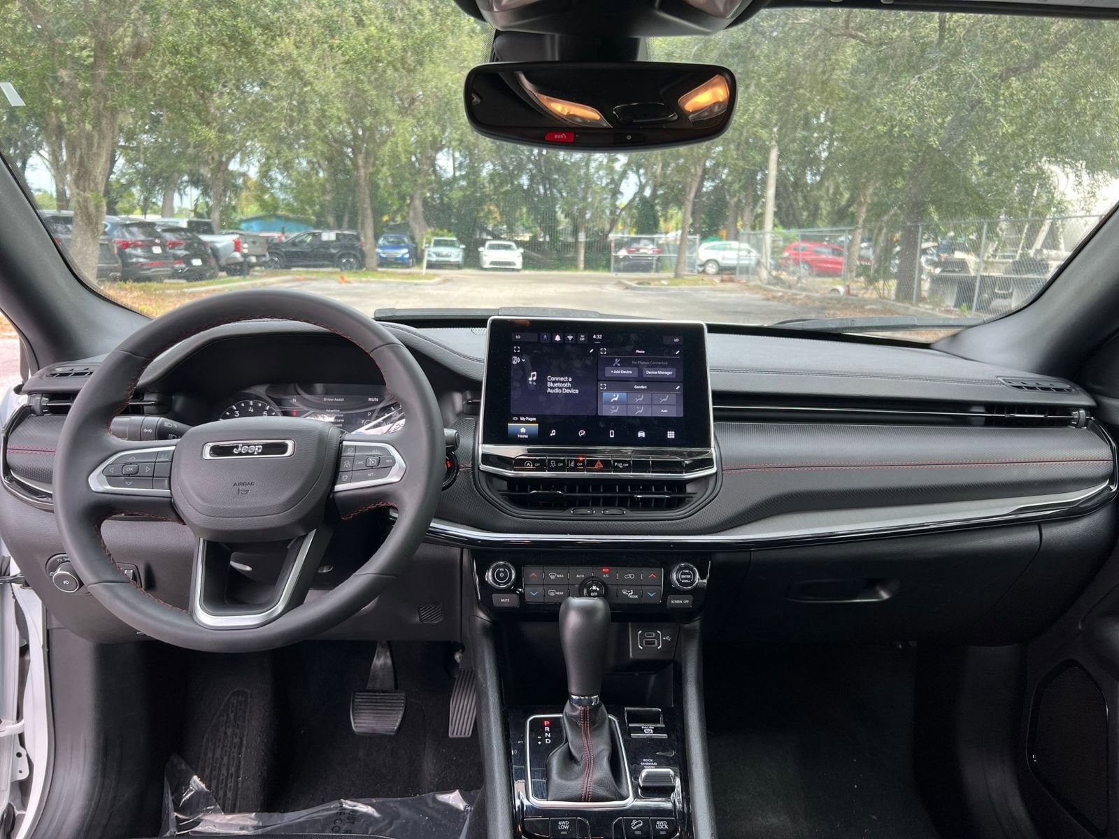 Thumbnail: 2025 Jeep Compass - 27