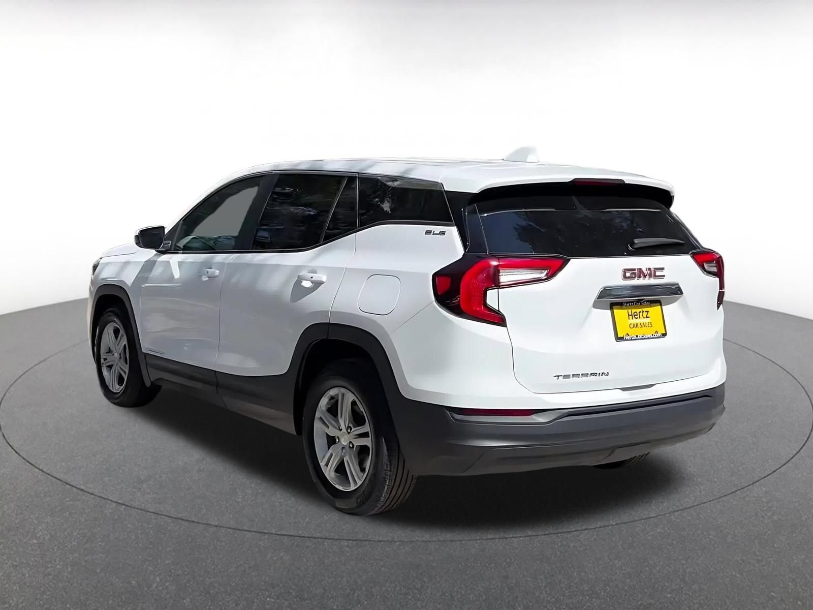 Thumbnail: 2024 GMC Terrain - 9
