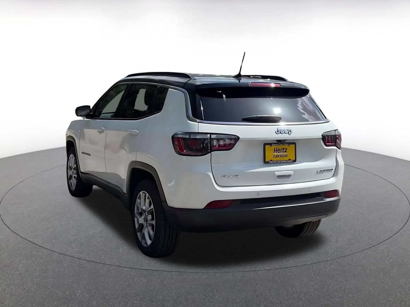 Thumbnail: 2025 Jeep Compass - 11