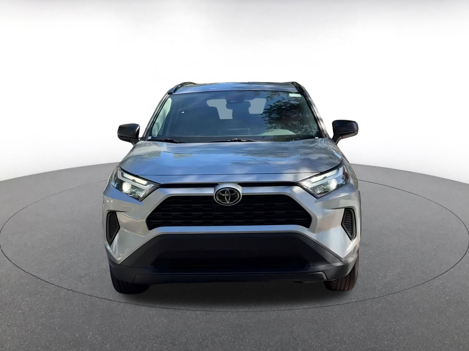 Thumbnail: 2025 Toyota RAV4 - 4