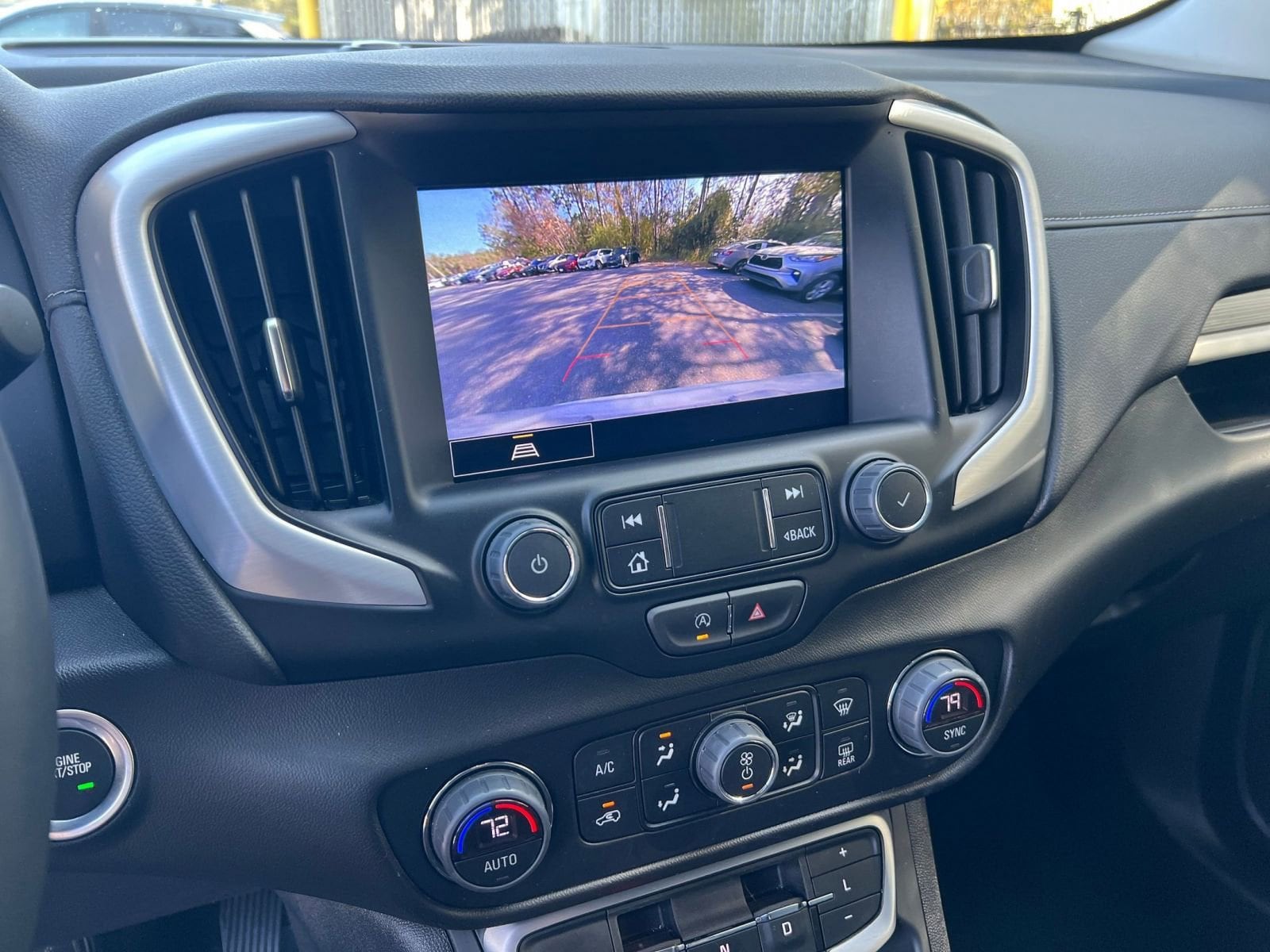 2024 GMC Terrain SLT 17