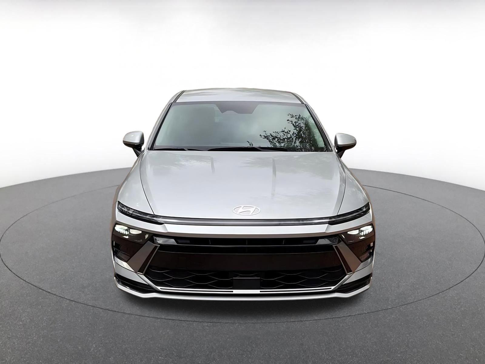 Thumbnail: 2025 Hyundai Sonata - 4