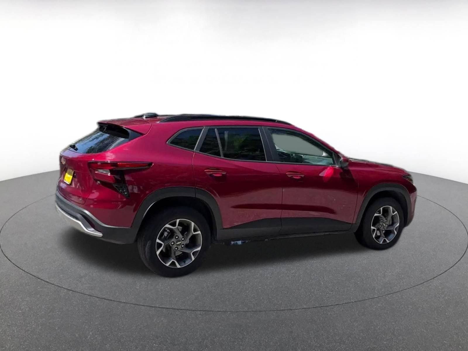 Thumbnail: 2025 Chevrolet Trax - 14