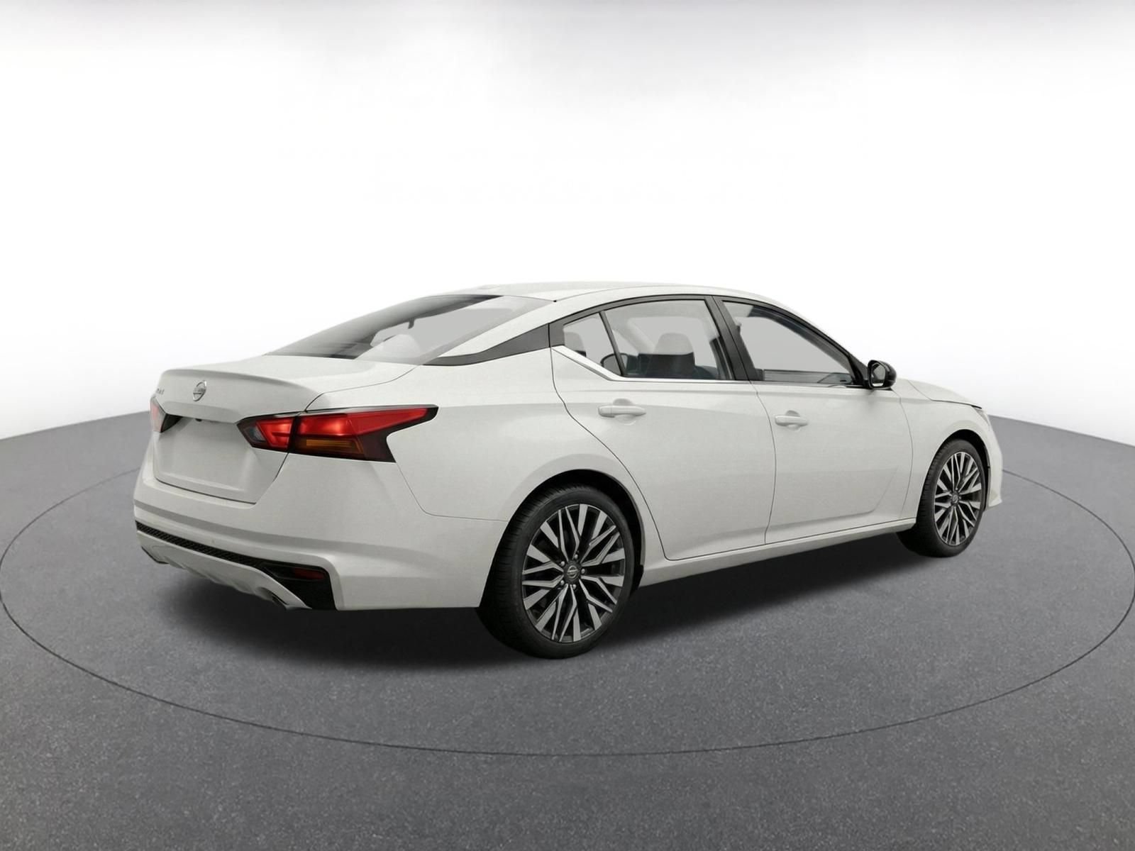 Thumbnail: 2026 Nissan Altima - 9