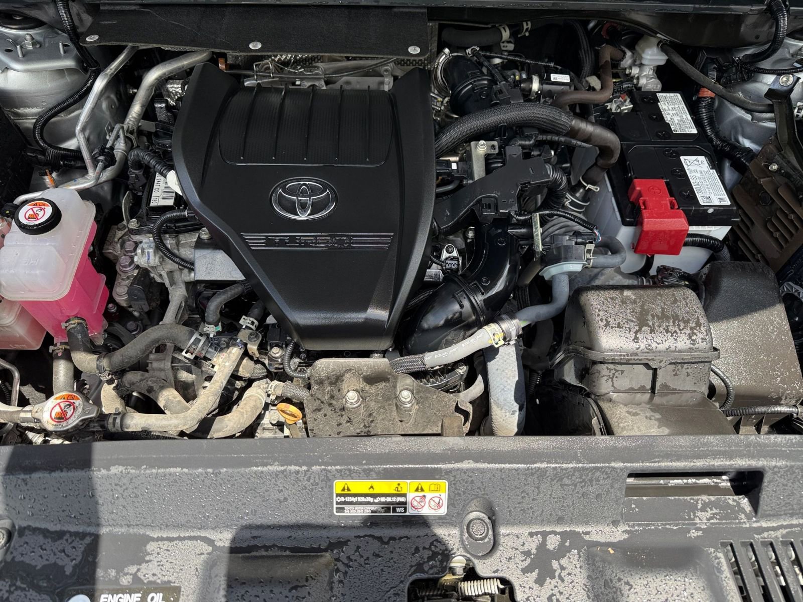 Thumbnail: 2024 Toyota Highlander - 32