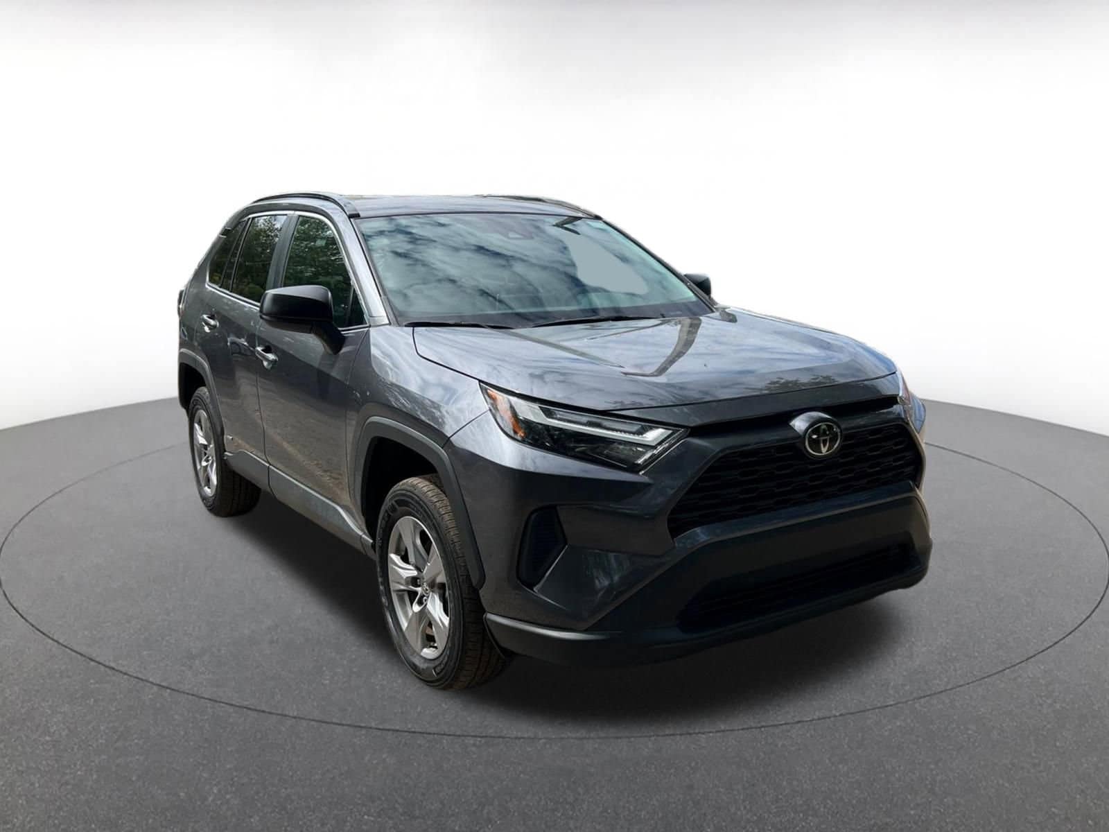 Thumbnail: 2025 Toyota RAV4 - 1