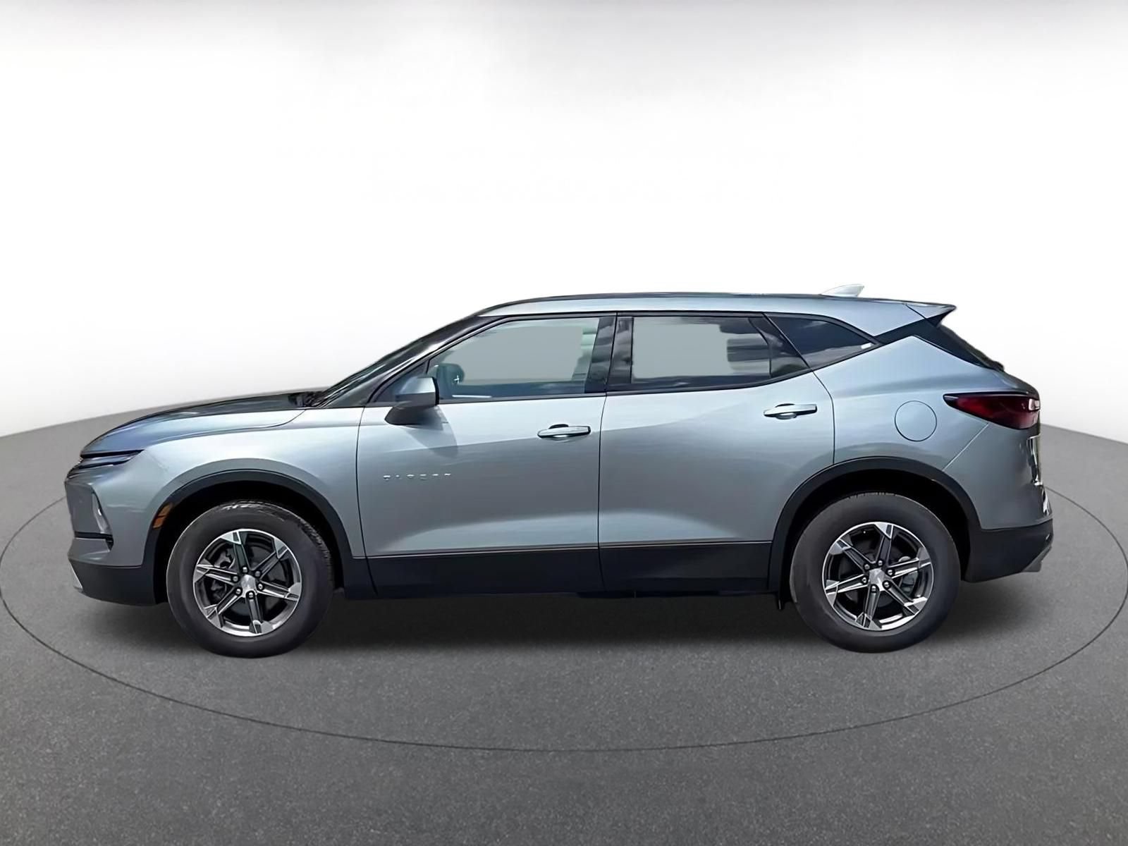 Thumbnail: 2026 Chevrolet Blazer - 8