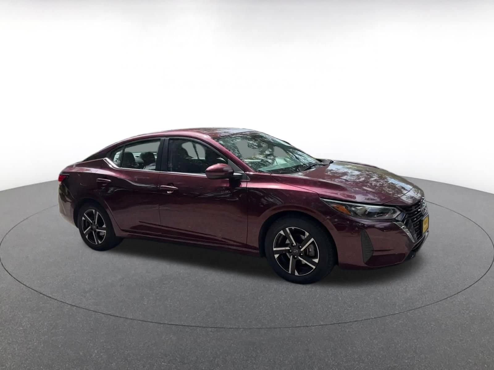 Thumbnail: 2025 Nissan Sentra - 2