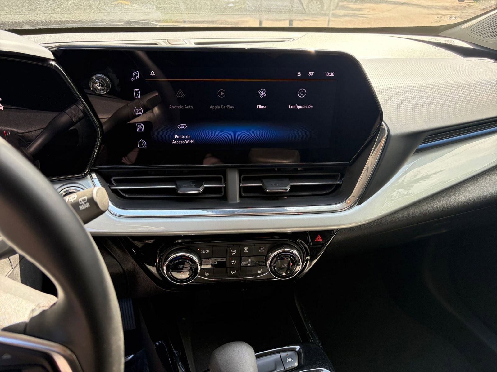 Thumbnail: 2025 Chevrolet Trax - 21
