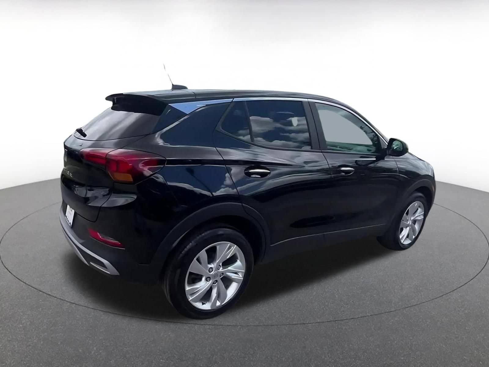 Thumbnail: 2025 Buick Encore GX - 15