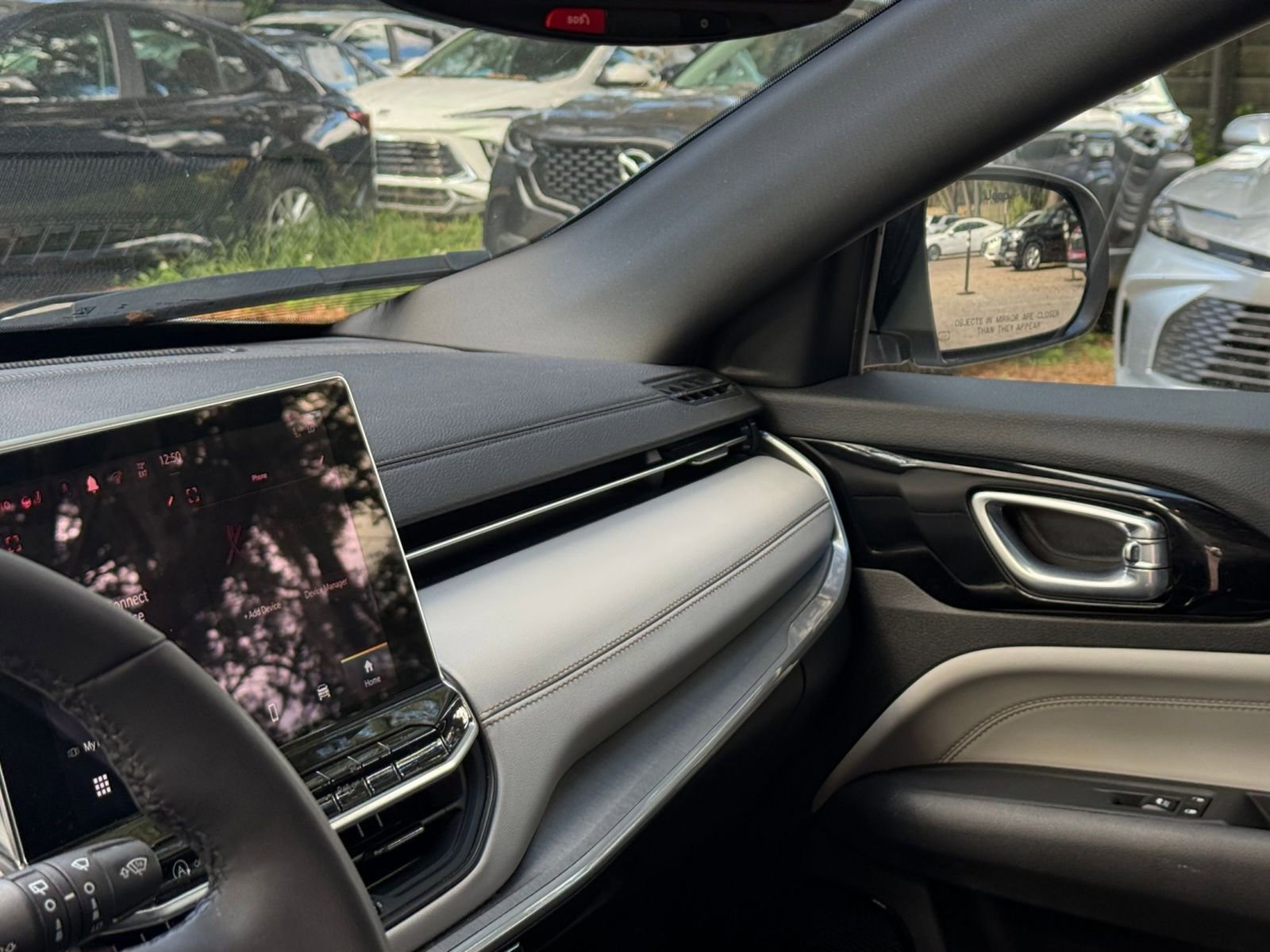 Thumbnail: 2025 Jeep Compass - 29