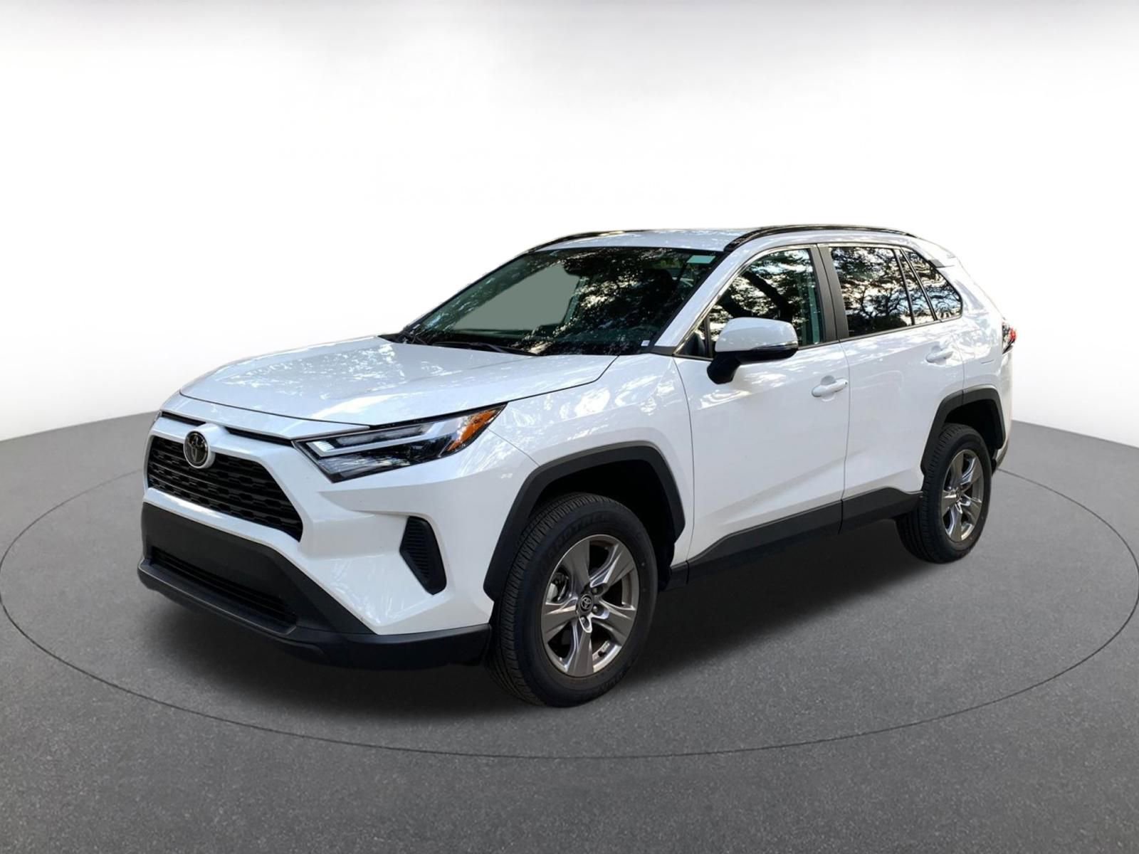 Thumbnail: 2025 Toyota RAV4 - 3