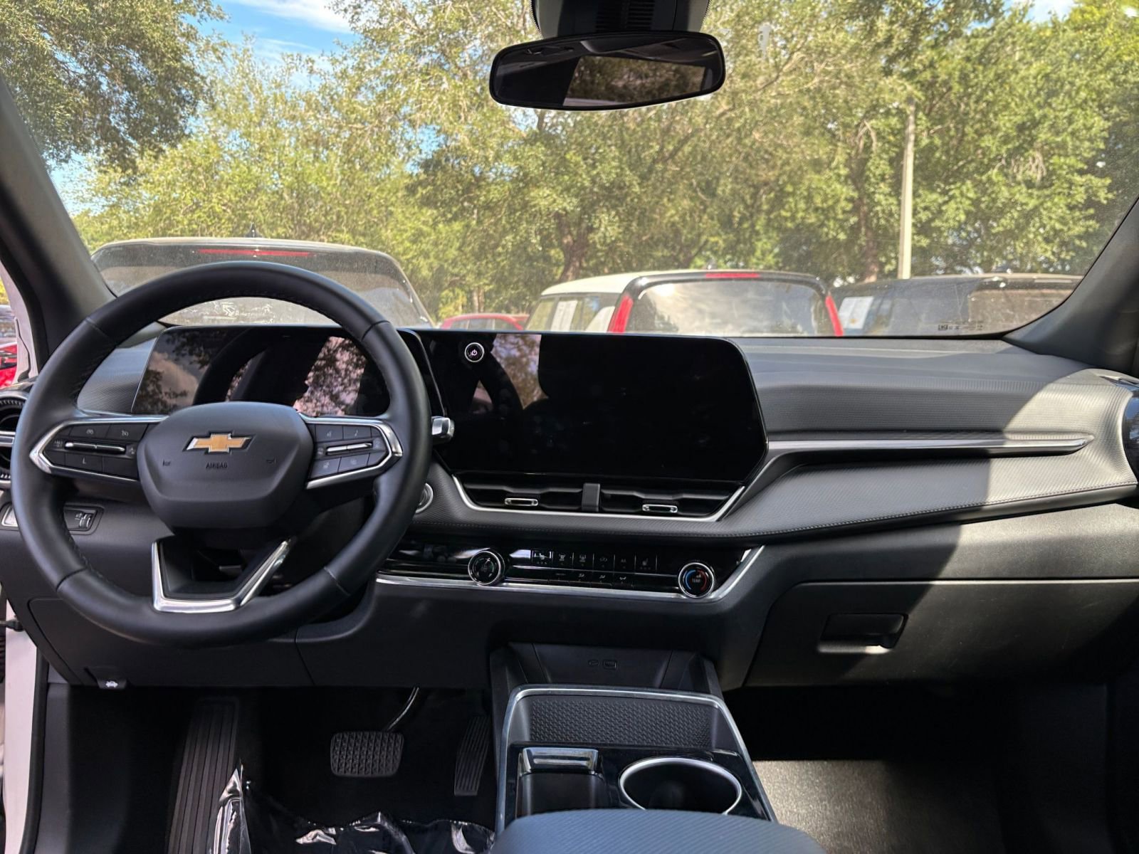 Thumbnail: 2025 Chevrolet Equinox - 33
