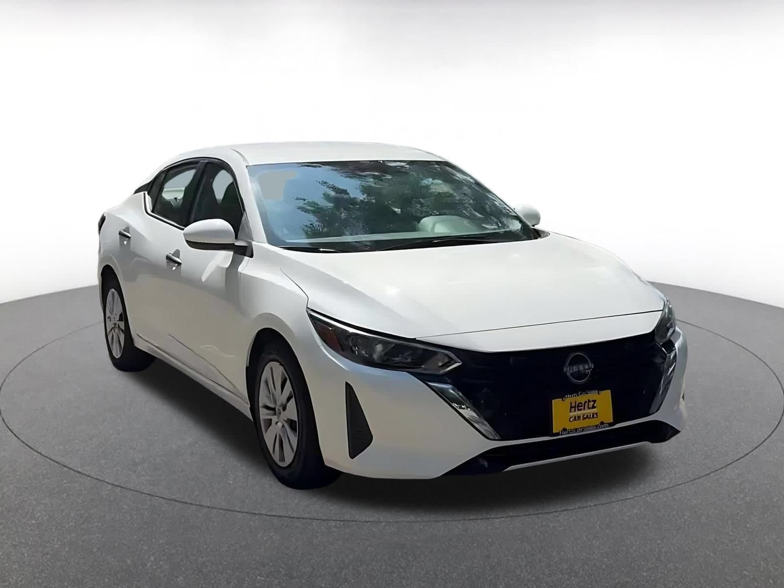 Thumbnail: 2025 Nissan Sentra - 3