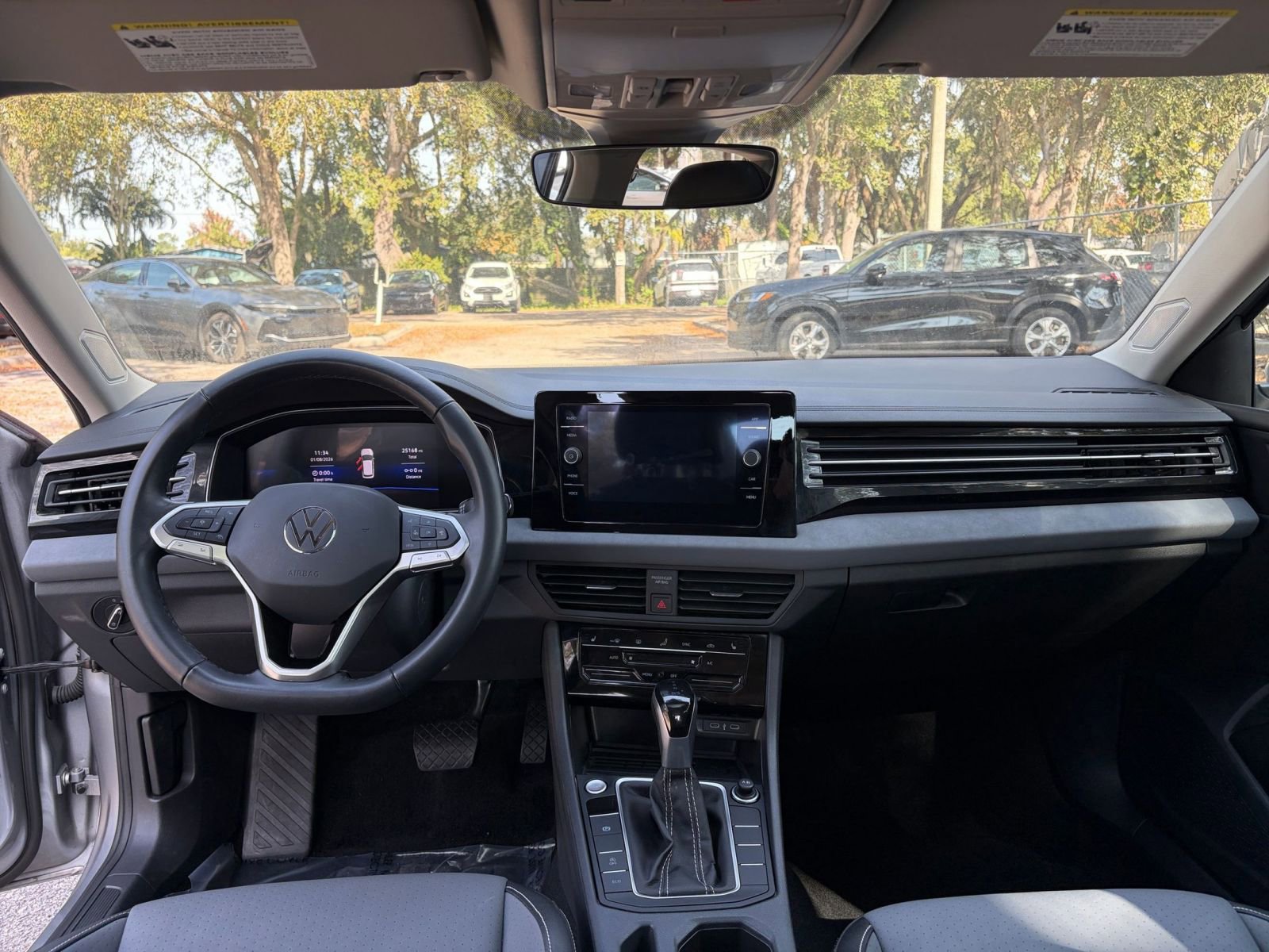 Thumbnail: 2025 Volkswagen Jetta - 28