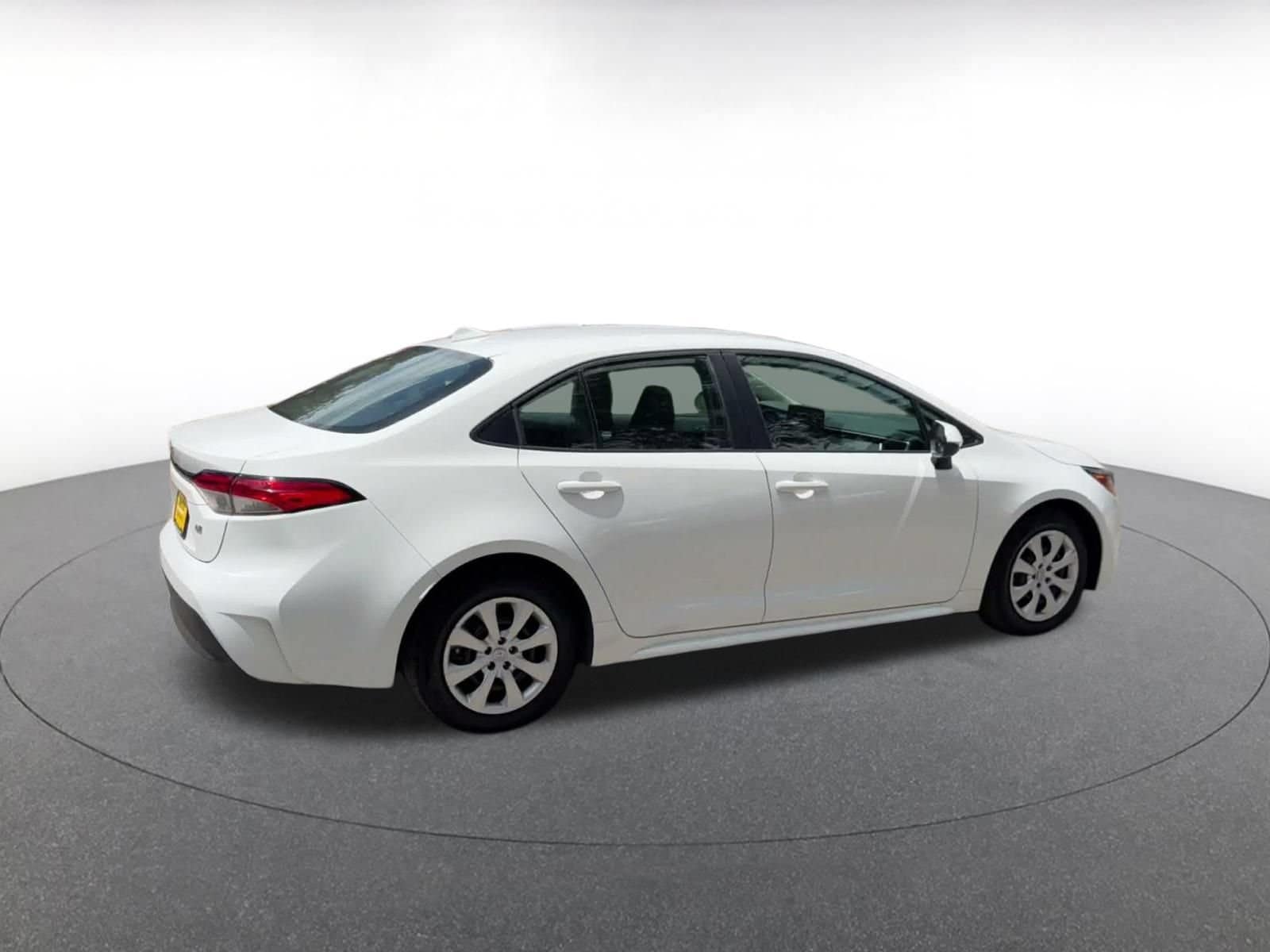 Thumbnail: 2025 Toyota Corolla - 14