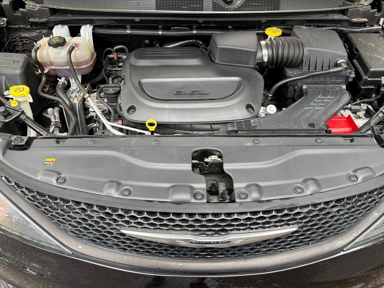 Thumbnail: 2024 Chrysler Voyager - 35
