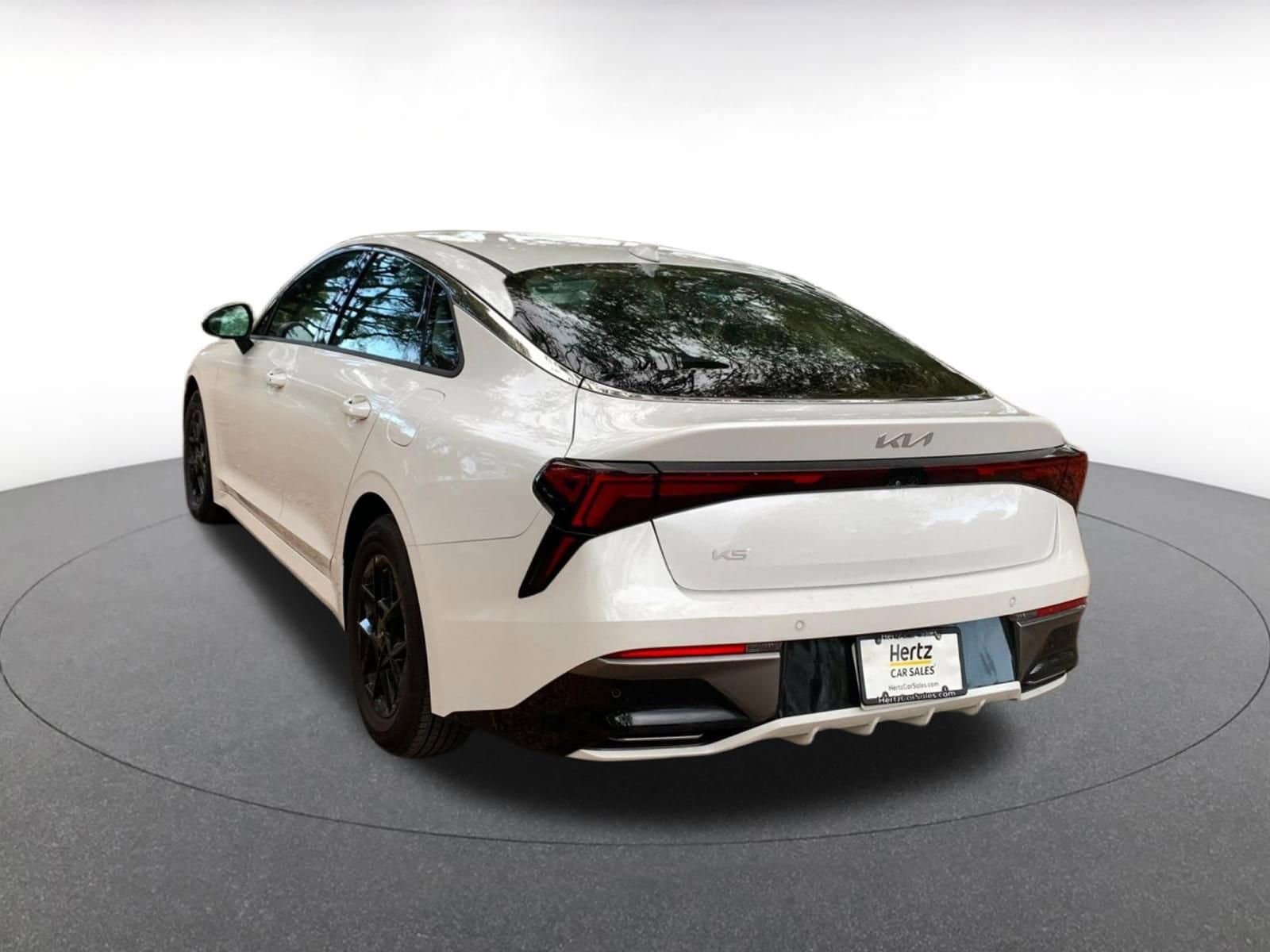 Thumbnail: 2025 Kia K5 - 5