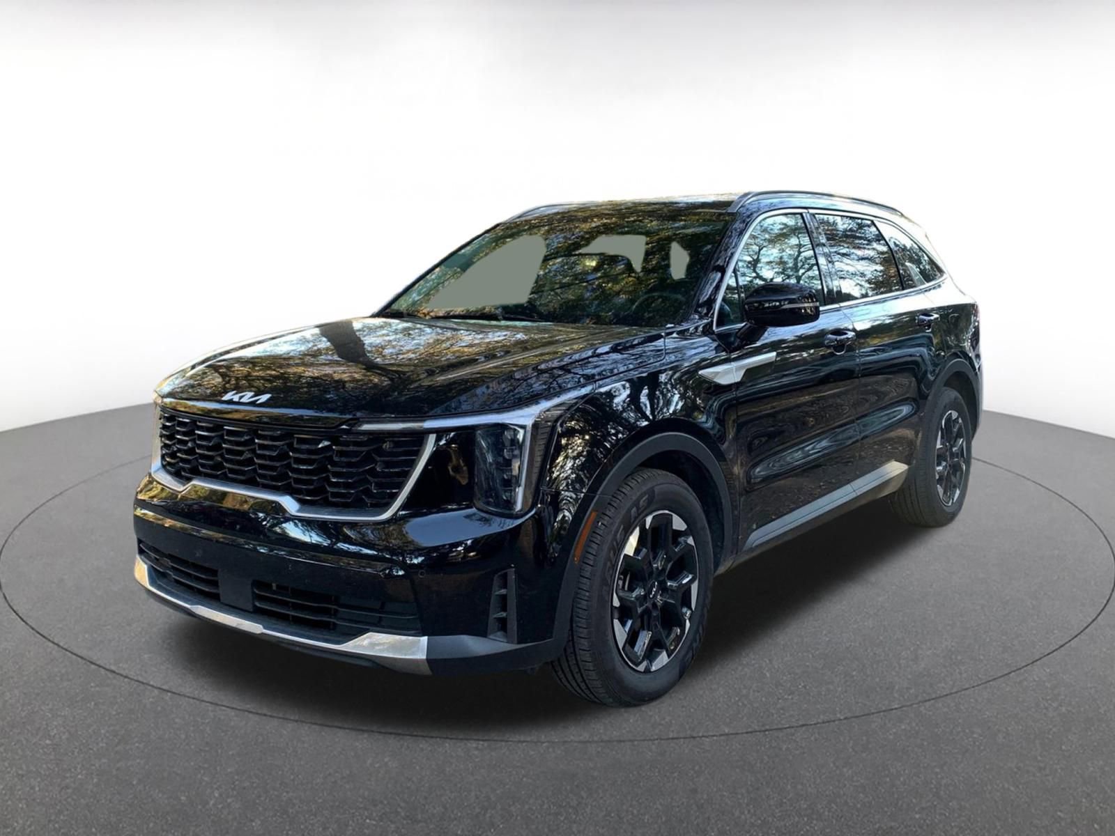 Thumbnail: 2024 Kia Sorento - 3