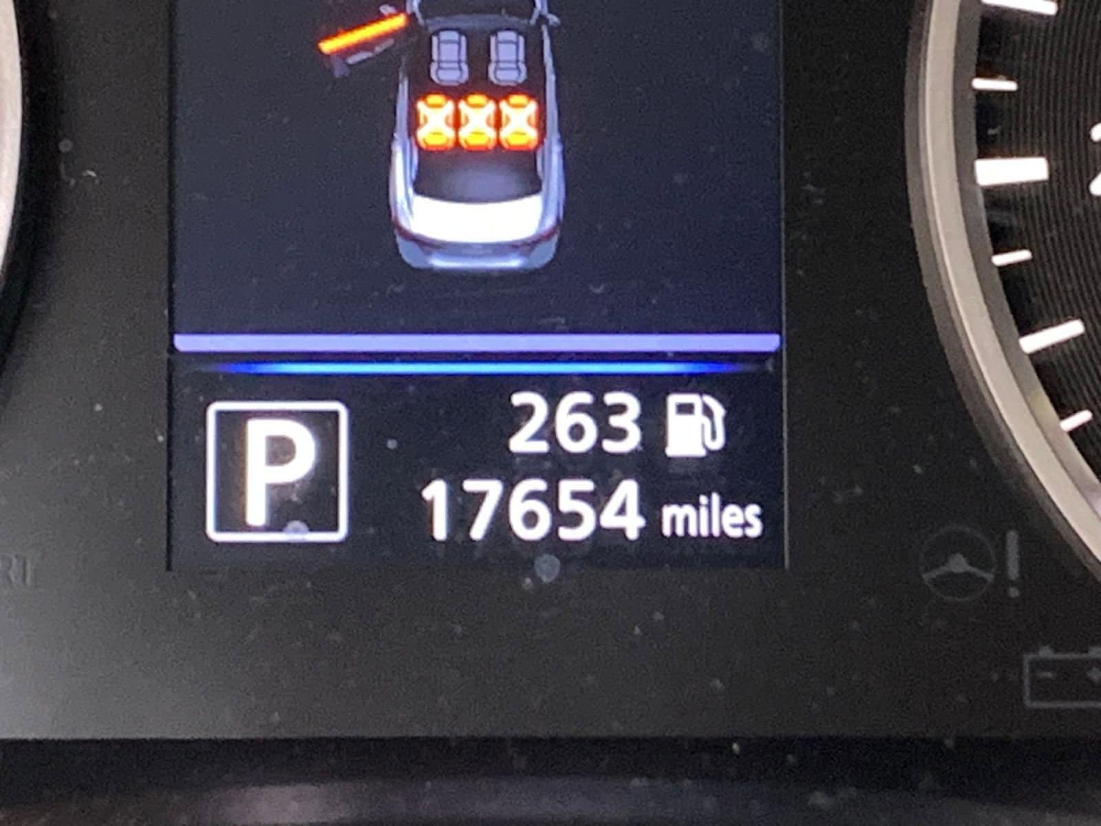 Thumbnail: 2025 Nissan Sentra - 9