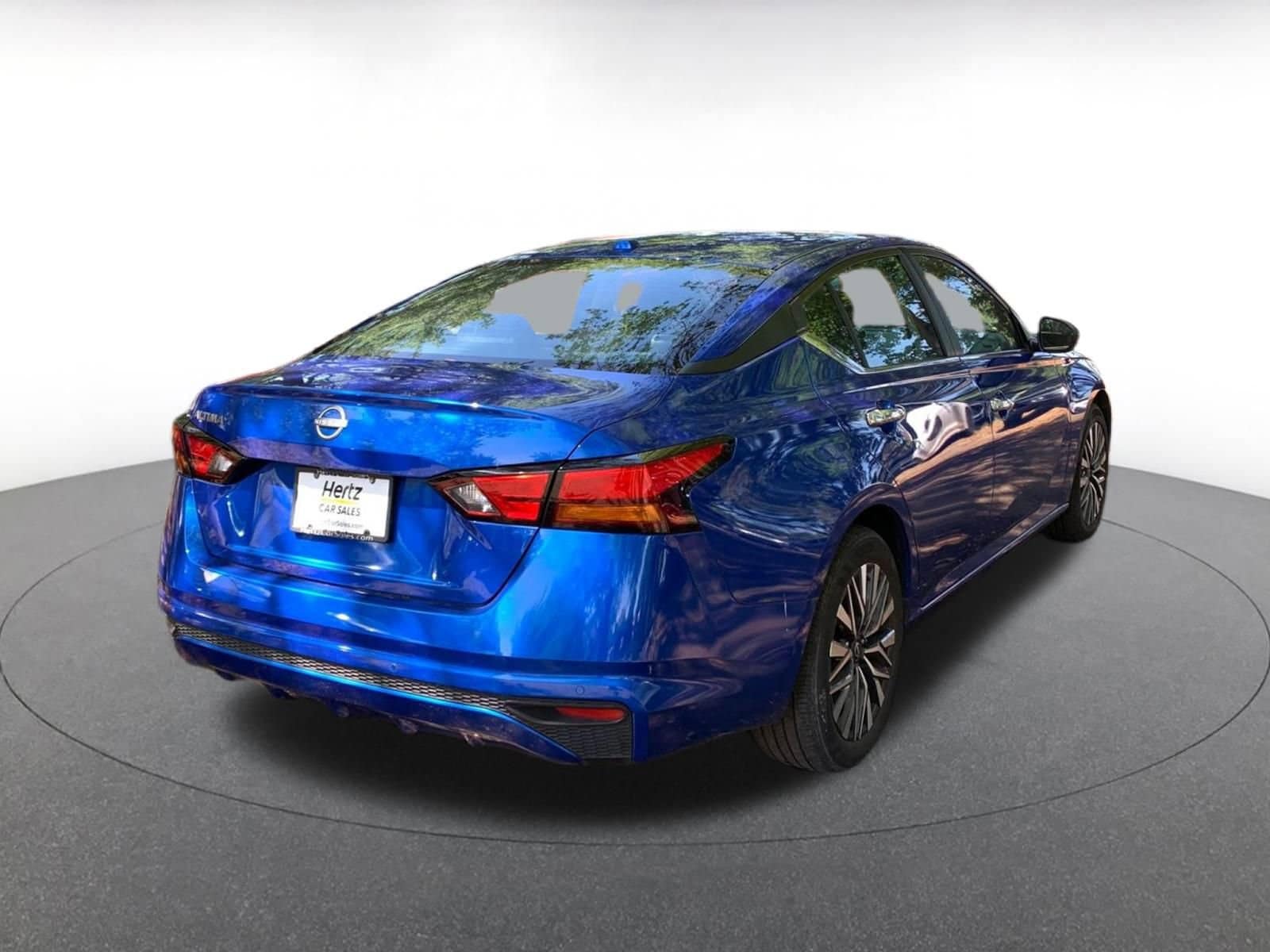 Thumbnail: 2025 Nissan Altima - 7