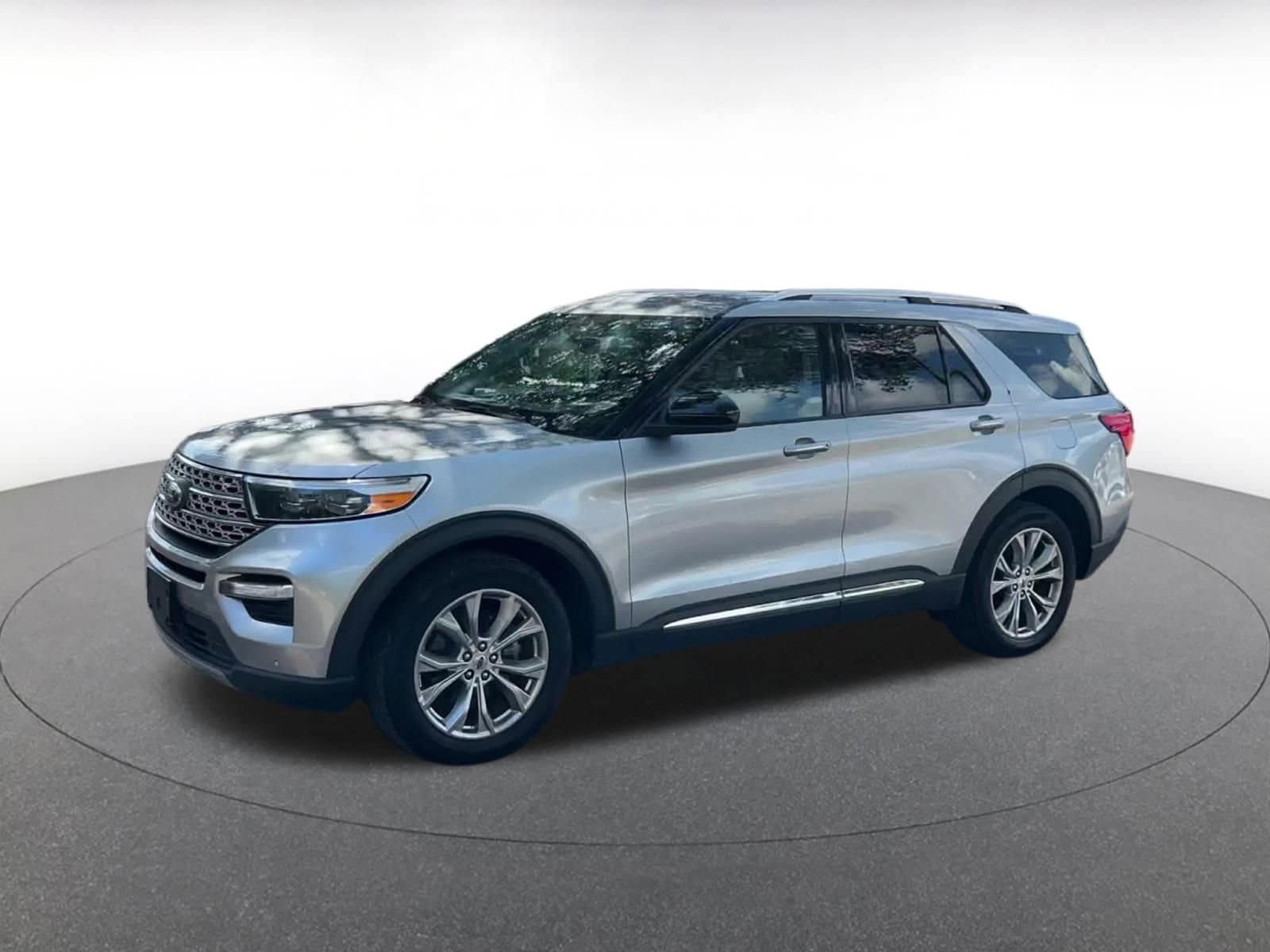 Thumbnail: 2023 Ford Explorer - 8