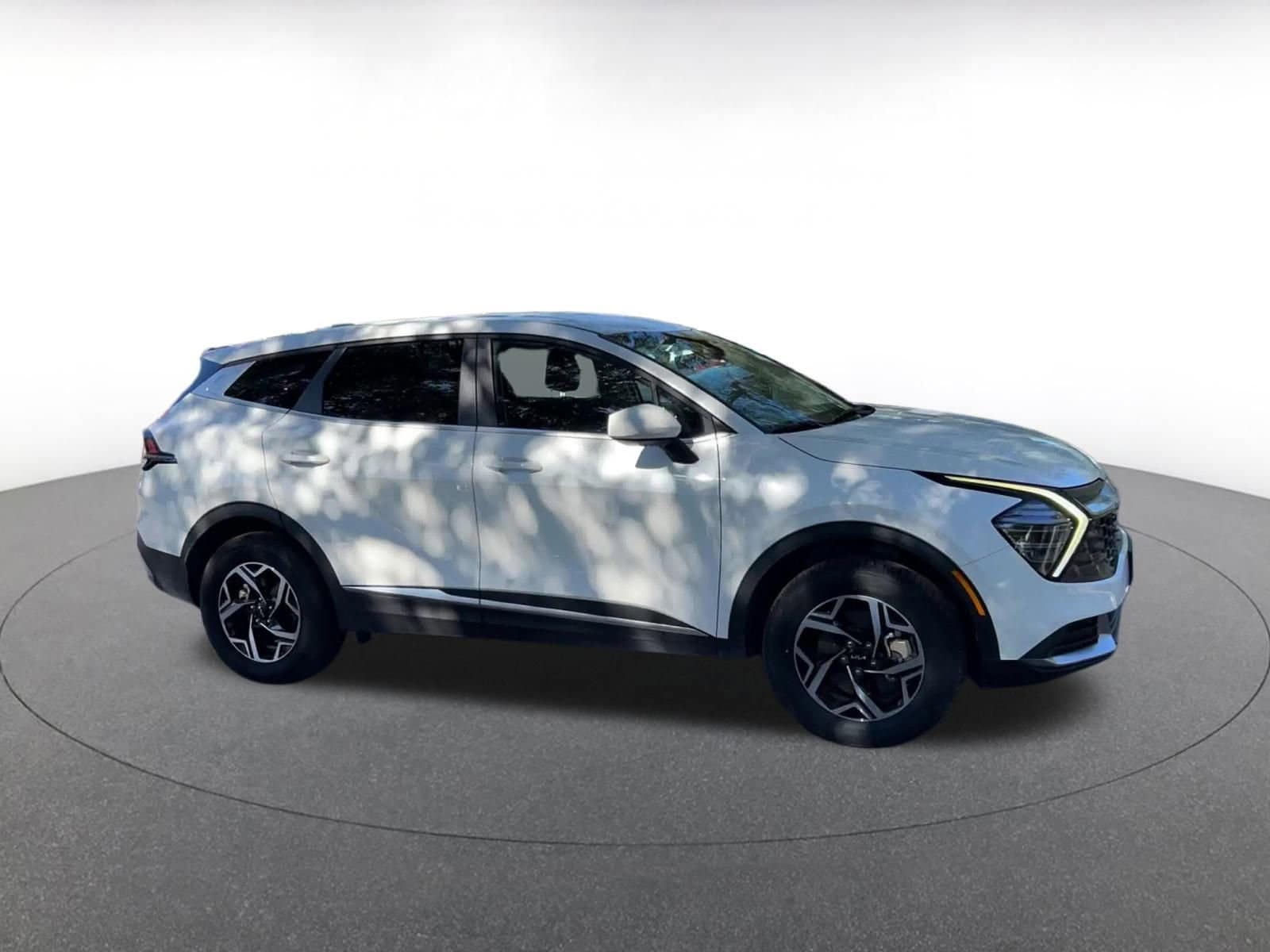 Thumbnail: 2024 Kia Sportage - 2