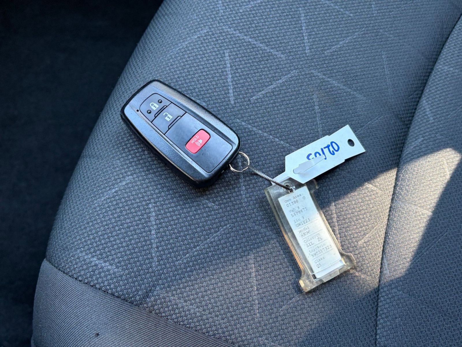 Thumbnail: 2025 Toyota RAV4 - 20