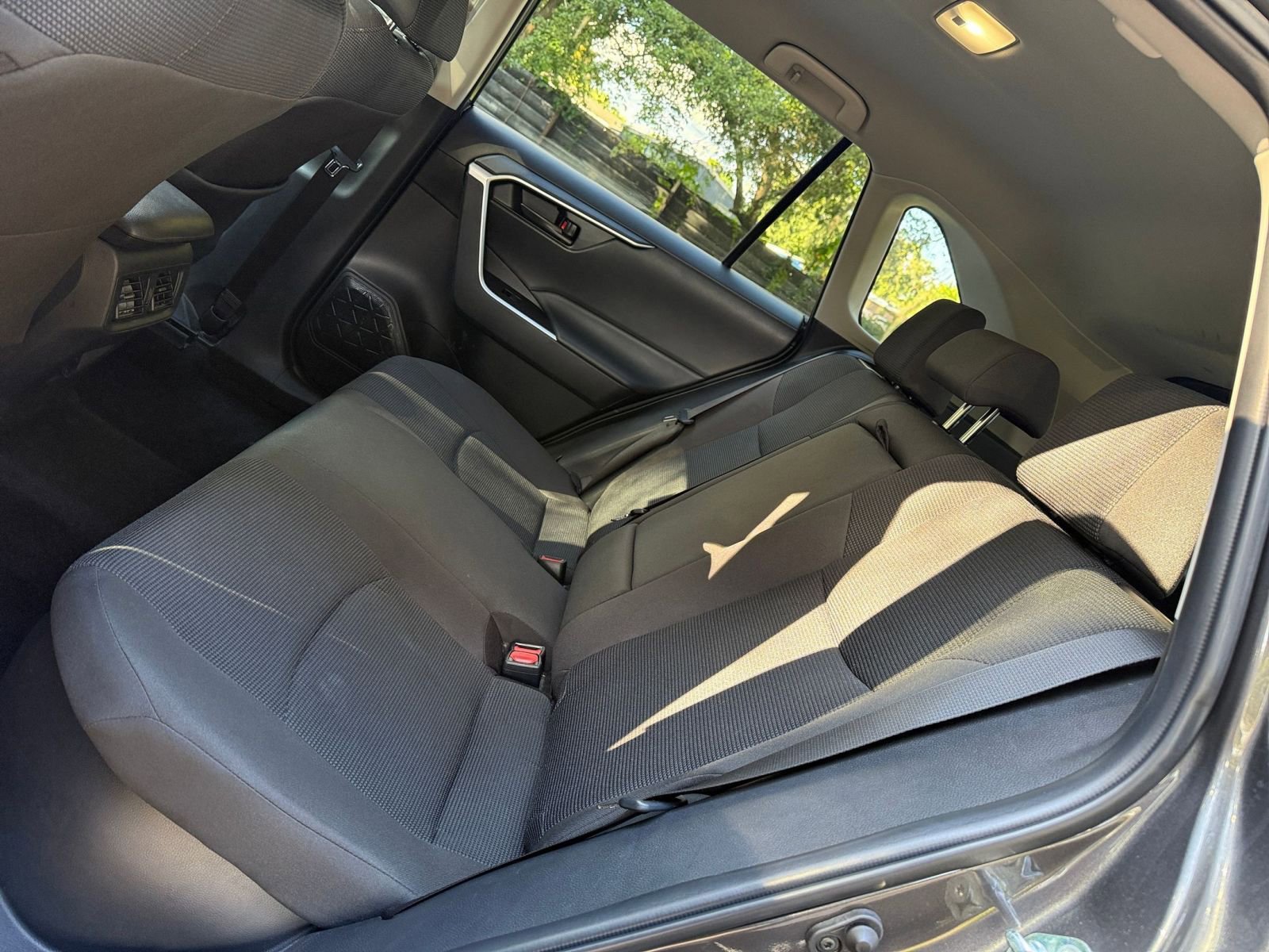 Thumbnail: 2025 Toyota RAV4 - 20