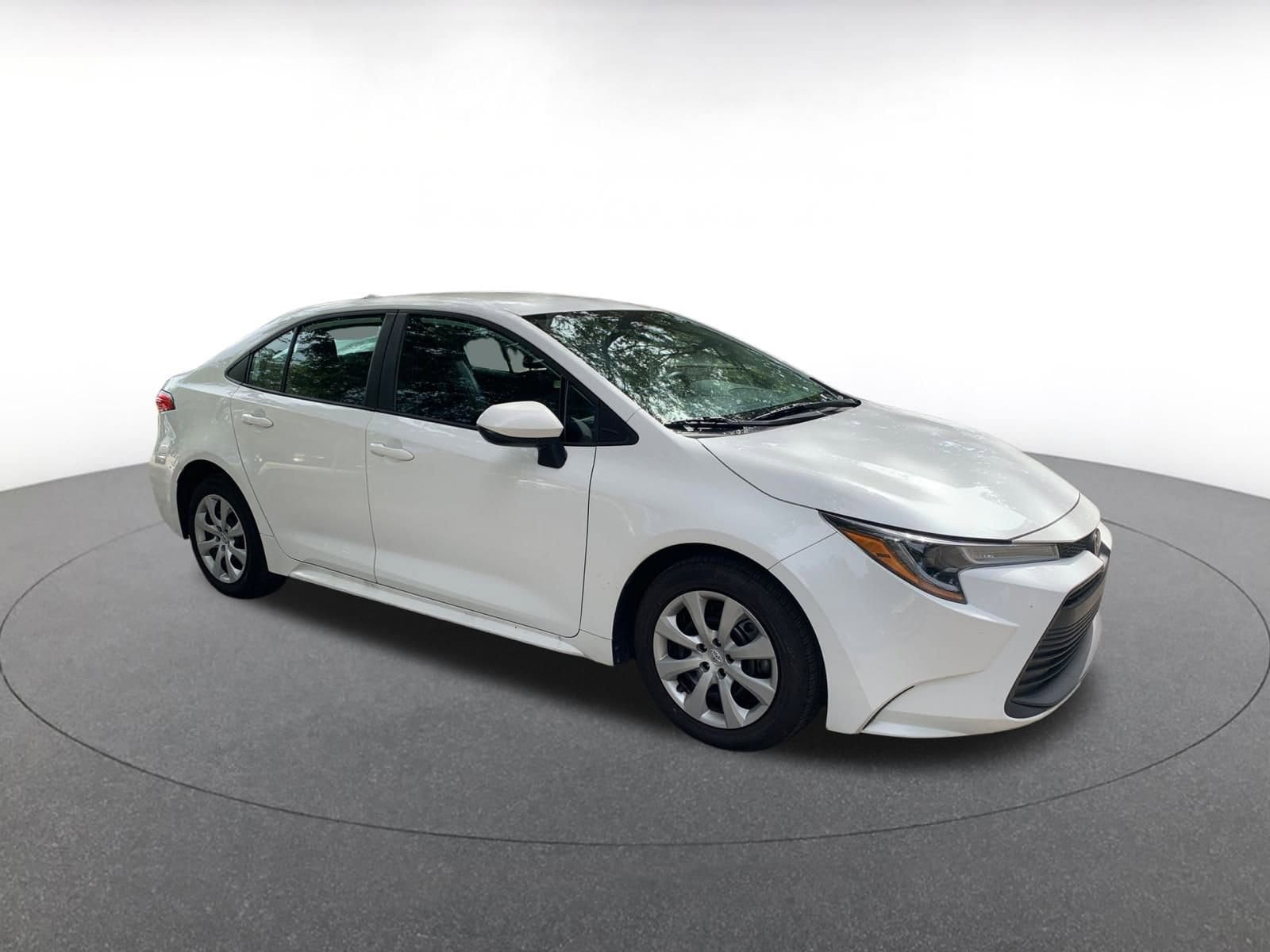 Thumbnail: 2023 Toyota Corolla - 1