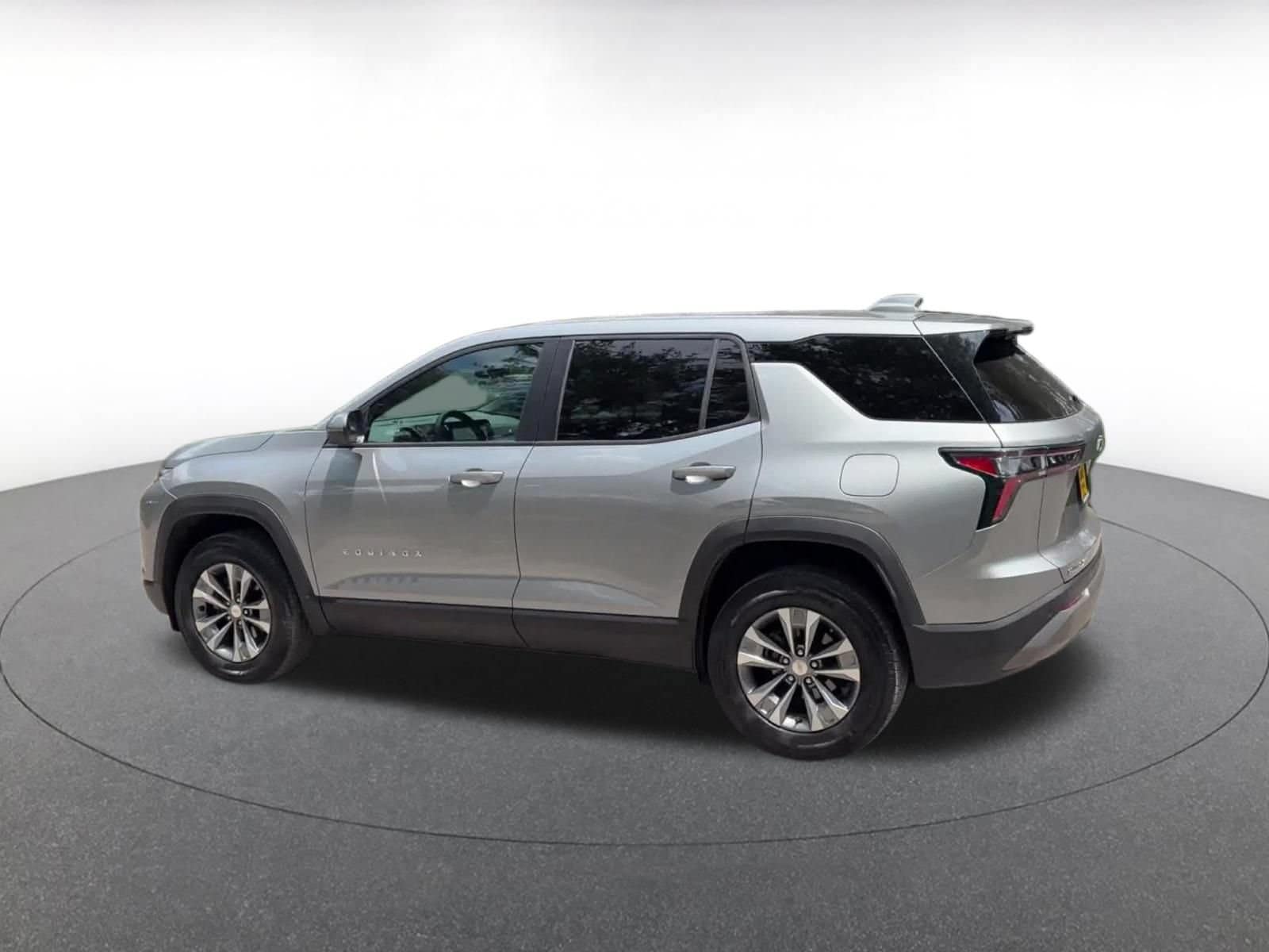 Thumbnail: 2025 Chevrolet Equinox - 10
