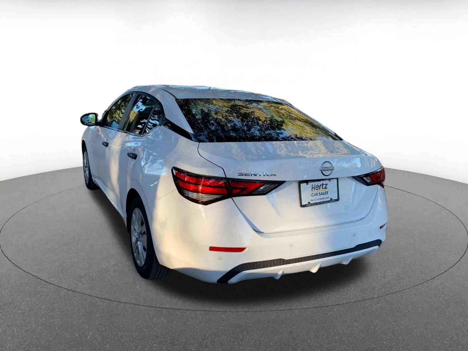 Thumbnail: 2025 Nissan Sentra - 5