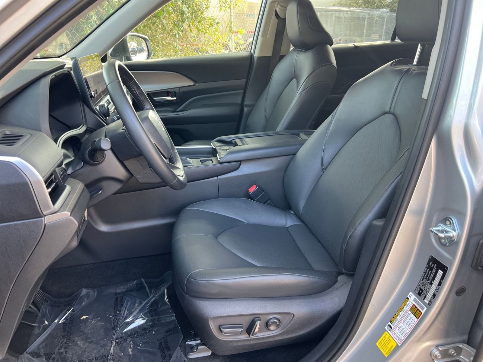 Thumbnail: 2025 Toyota Grand Highlander - 22