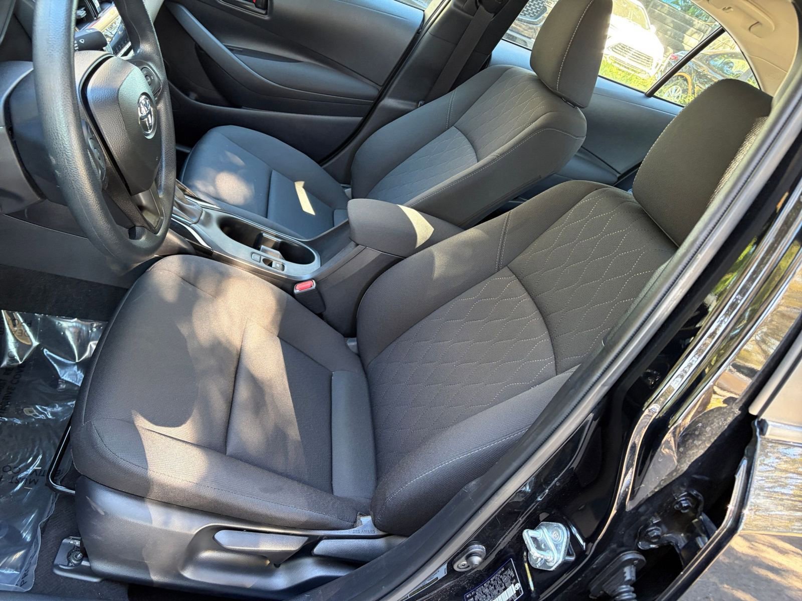 Thumbnail: 2025 Toyota Corolla - 30