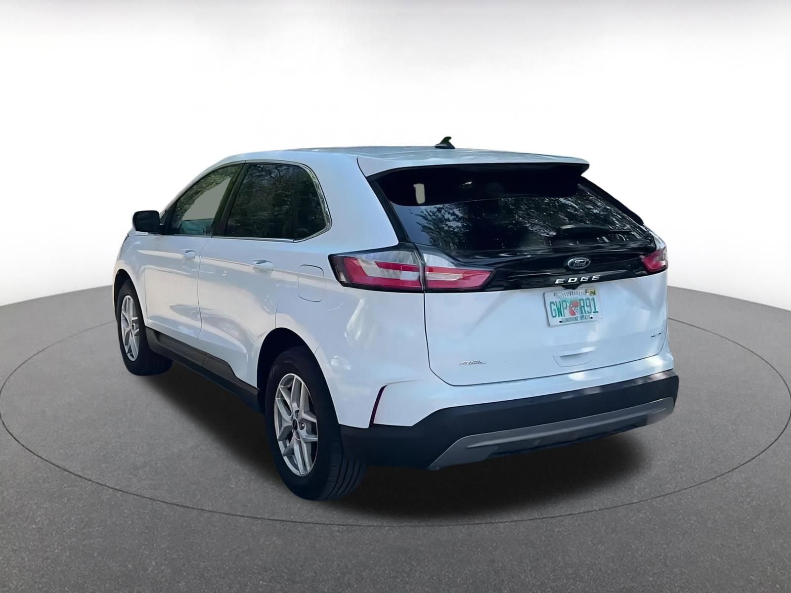 Thumbnail: 2024 Ford Edge - 11