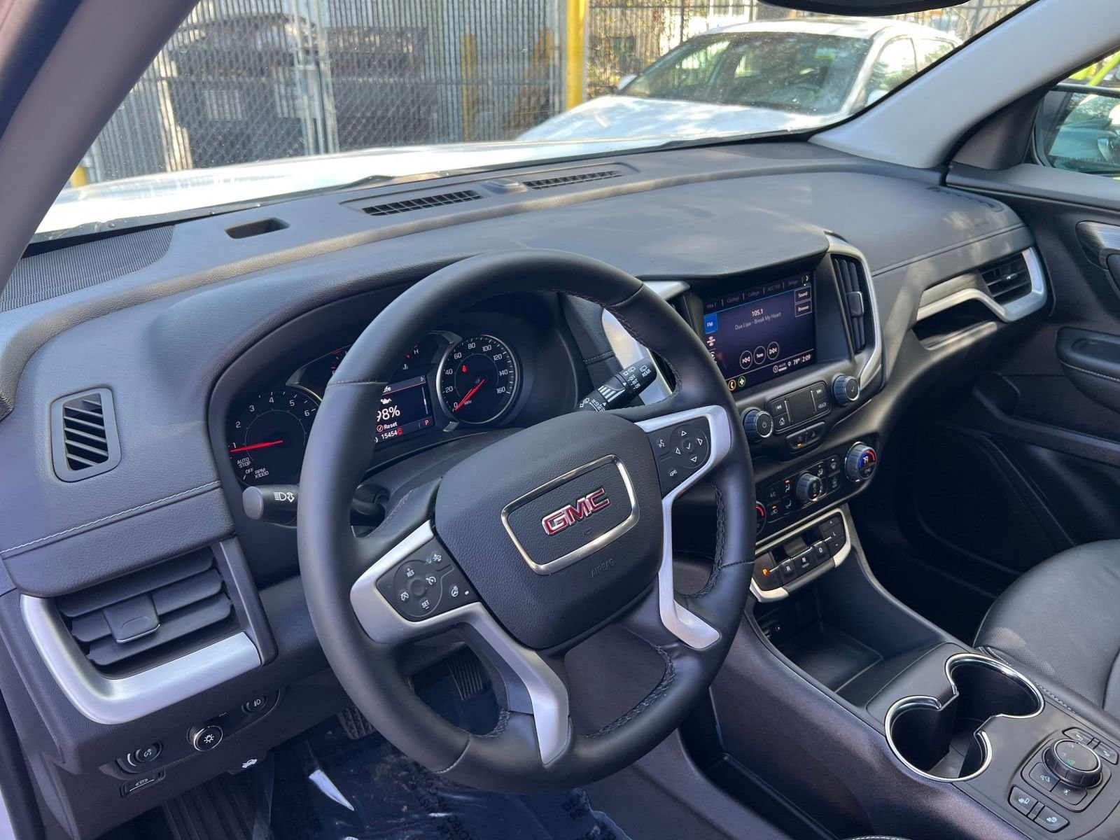 2024 GMC Terrain SLT 28